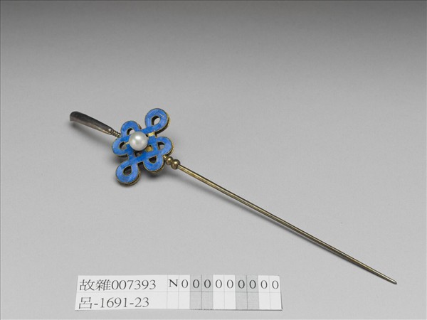 點翠嵌珠盤長耳挖簪