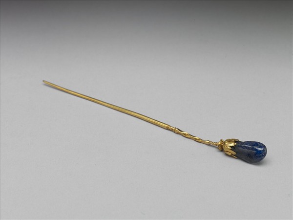 金嵌寶石抱頭蓮簪