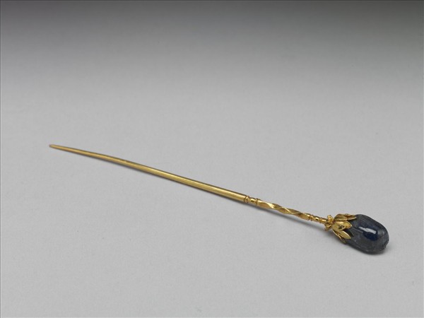 金嵌寶石抱頭蓮簪