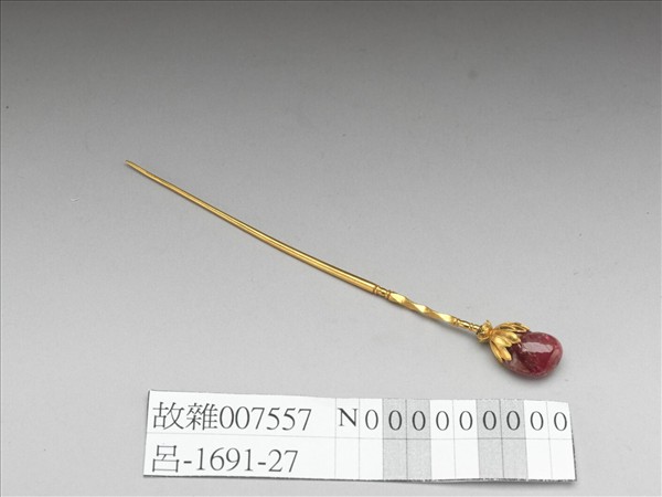 金嵌寶石抱頭蓮簪