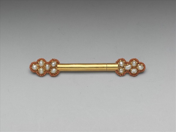 金嵌珊瑚珠簪