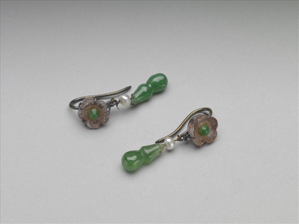 嵌珠寶耳墜（一對）