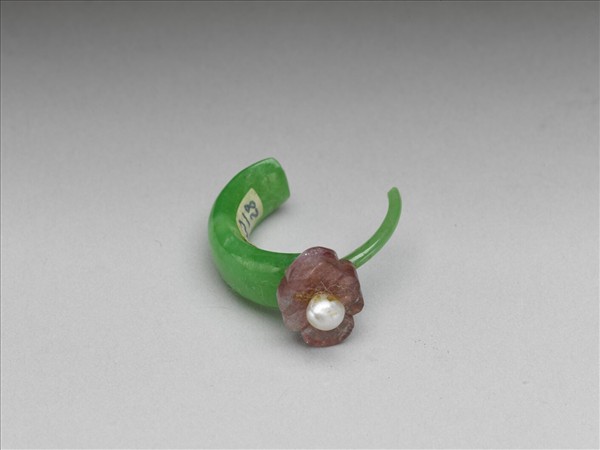 翠玉嵌珠碧璽耳墜