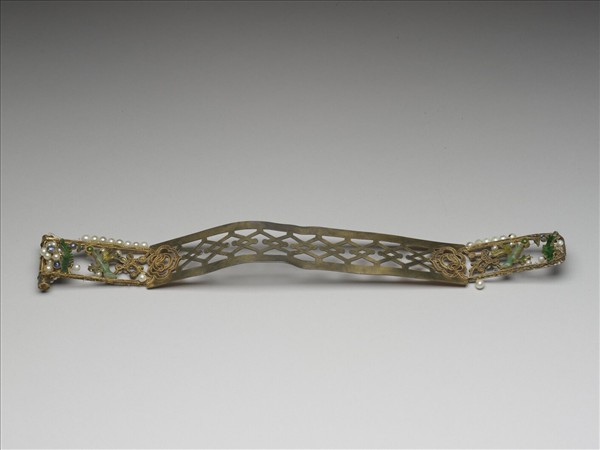 鍍金鏤空嵌珠扁方