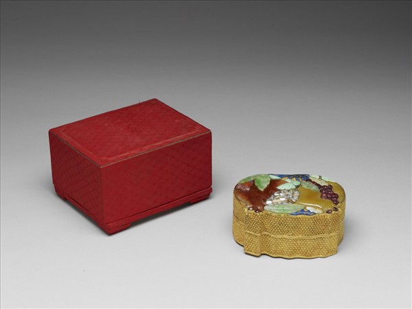 金纍絲嵌寶石榴形盒