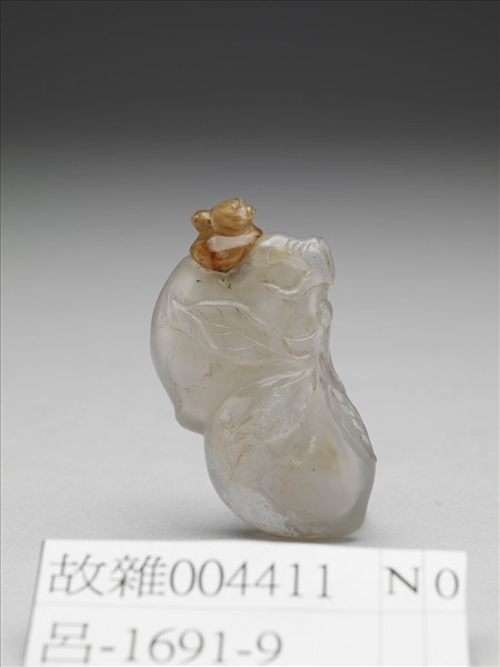 瑪瑙雙桃鼻煙壺