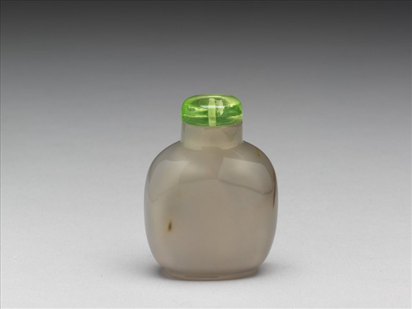 瑪瑙巧雕喜上眉梢鼻煙壺