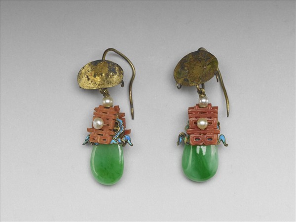 珊瑚喜字嵌珠翠玉耳墜