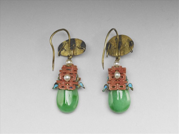 珊瑚喜字嵌珠翠玉耳墜