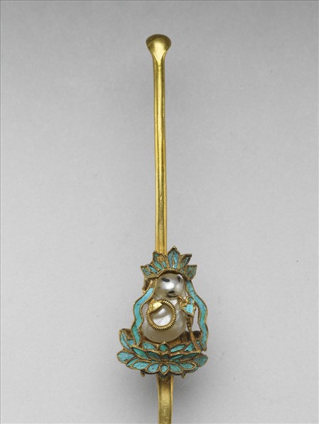 金嵌珠尊像耳挖簪