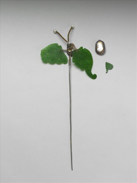 翠玉碧璽蝙蝠簪