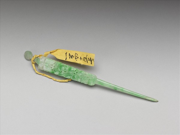 翠玉耳挖簪