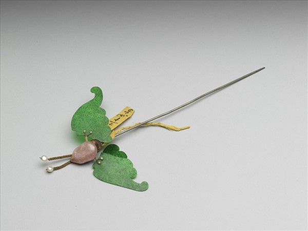 翠玉碧璽蝙蝠簪