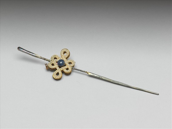 銀鍍金嵌珠盤長耳挖簪