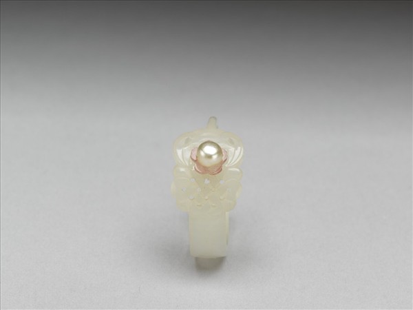 嵌珠碧璽玉耳環