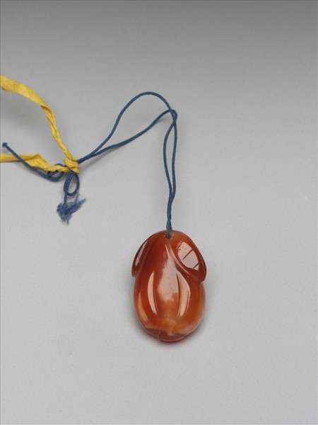 瑪瑙瓜形墜飾