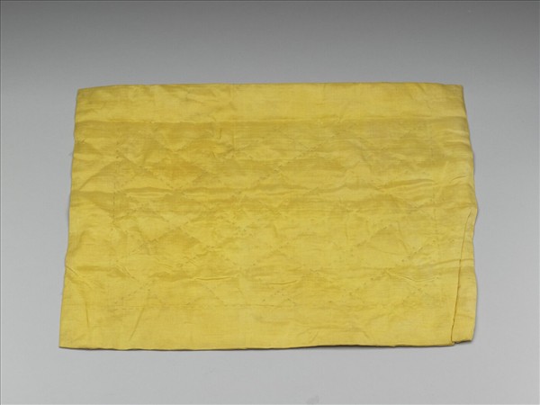 金鏤空連環紋扁方