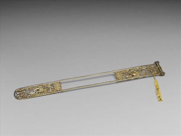 鍍金鏤空福壽錢紋扁方