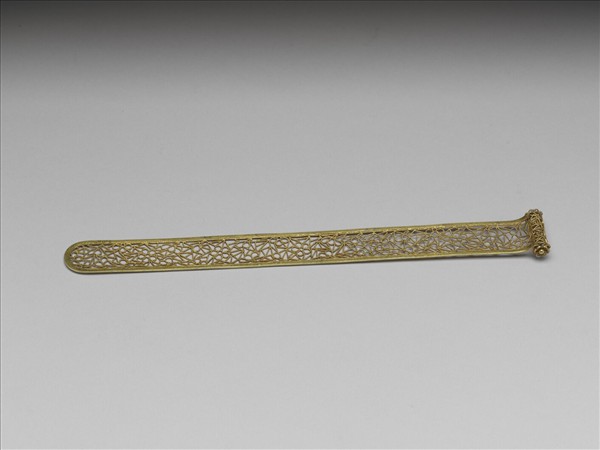 金纍絲冰梅紋扁方