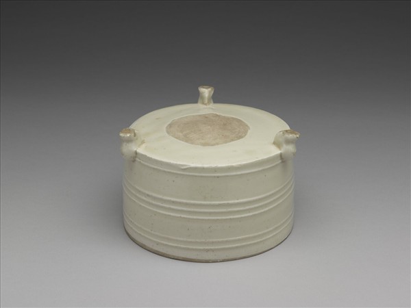 定窯 白瓷弦紋三足爐