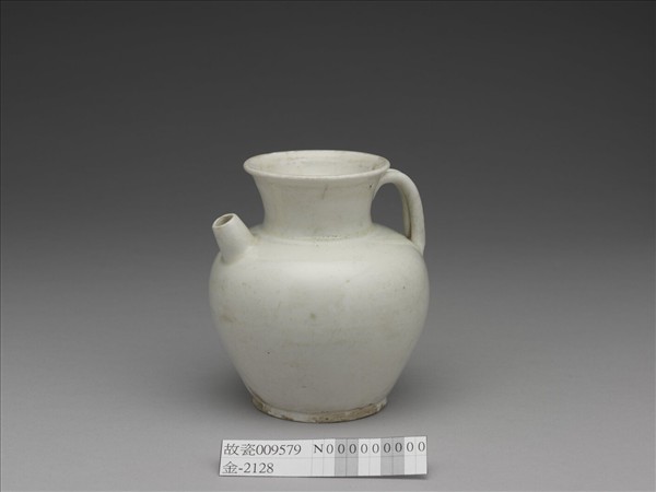 邢窯 白瓷執壺