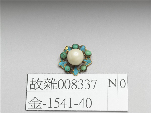 金鑲松石梅花飾件