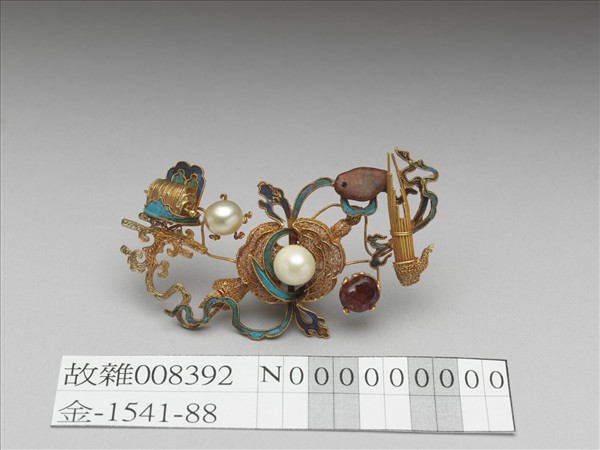 金纍絲嵌珠寶陞官簪首