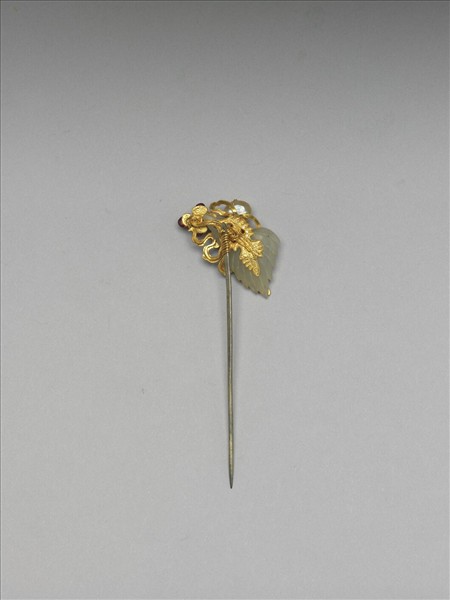 嵌玉艾葉蜘蛛簪