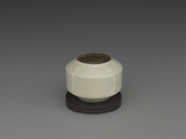 彭窯 牙白繩紋罐