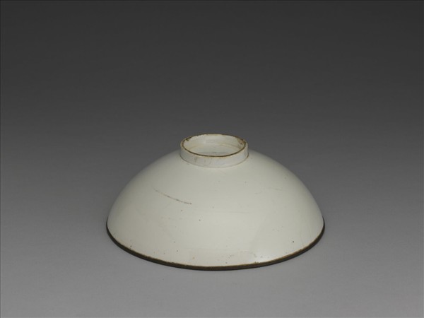 霍州窯 白瓷印花花卉紋碗 