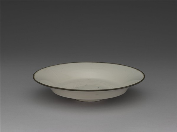 霍州窯 印花螭紋折腰盤