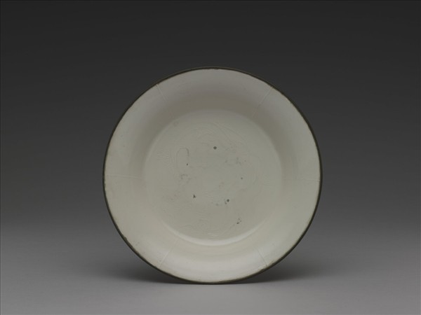 霍州窯 印花螭紋折腰盤