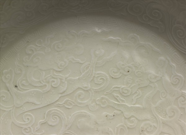 定窯 印花雙螭盤