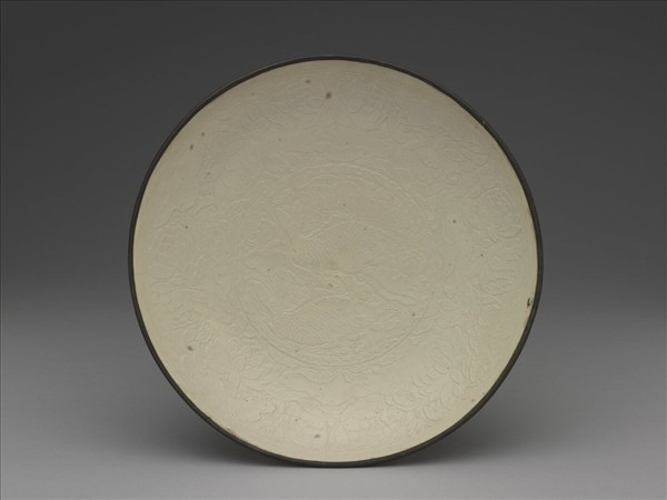 定窯 印花蓮塘雙魚大盤