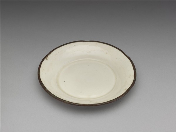 定窯 白瓷葵口碟