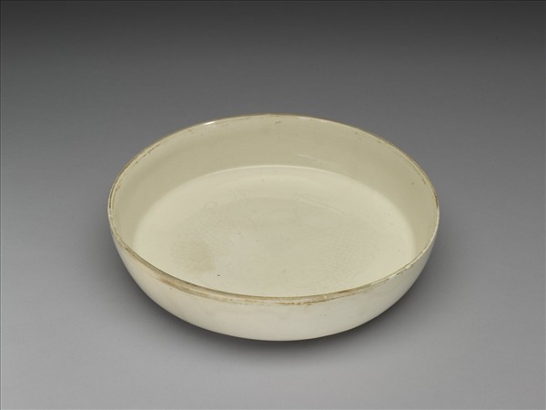 白瓷劃花雙魚紋洗