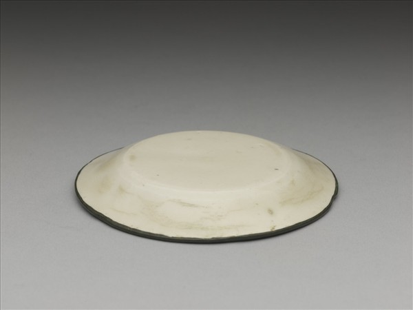 定窯 白瓷葵口碟