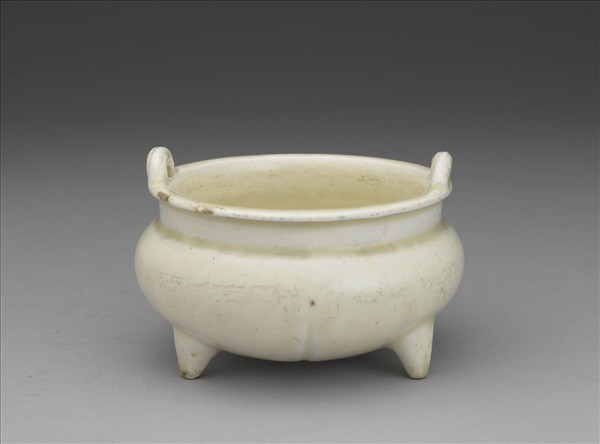 彭城窯 白瓷繩耳鼎式爐