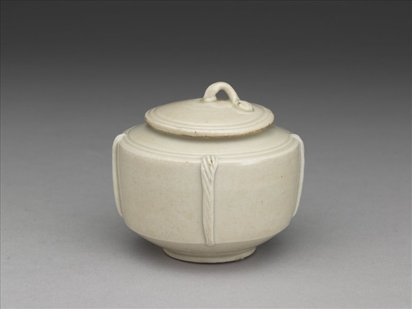 定窯 白瓷繩紋蓋罐