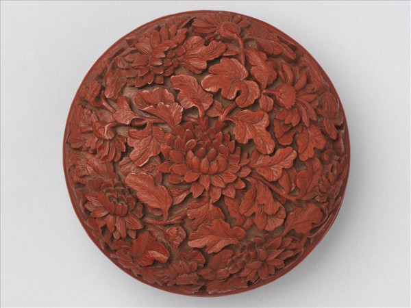 剔紅菊花圓盒