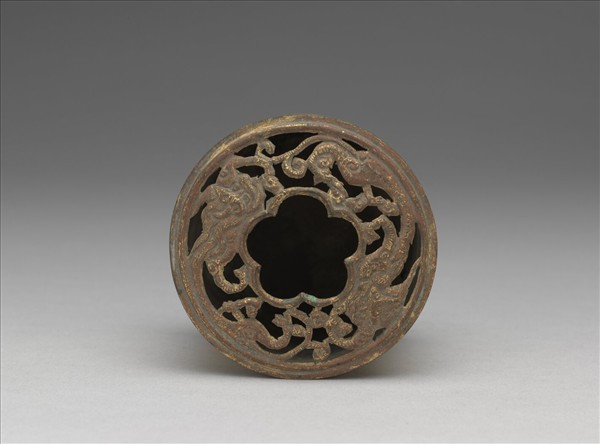 定窯 白瓷劃花萱花紋罐