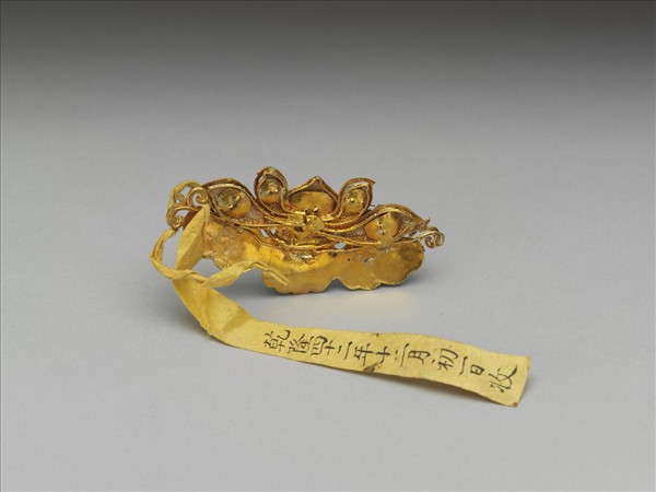 金纍絲點翠嵌珠寶荷花鈿花