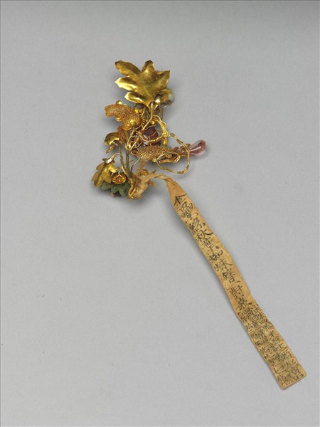 金纍絲秋葉蜘蛛簪