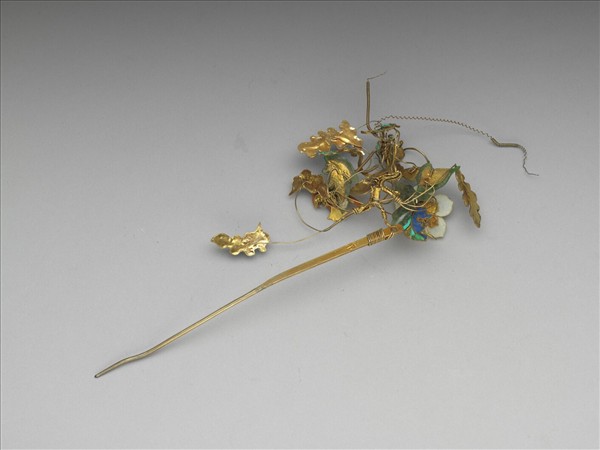 鍍金嵌寶花卉蝙蝠簪