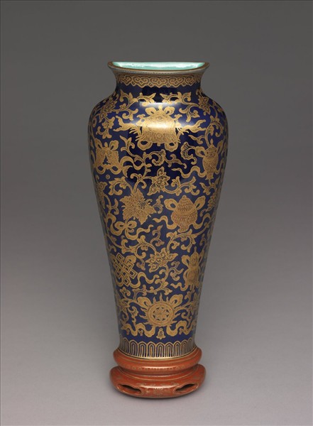 霽青釉描金八寶紋掛瓶