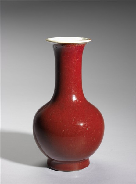 寶石紅釉瓶