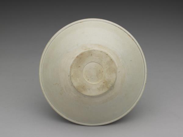 邢窯 白釉玉璧足茶碗