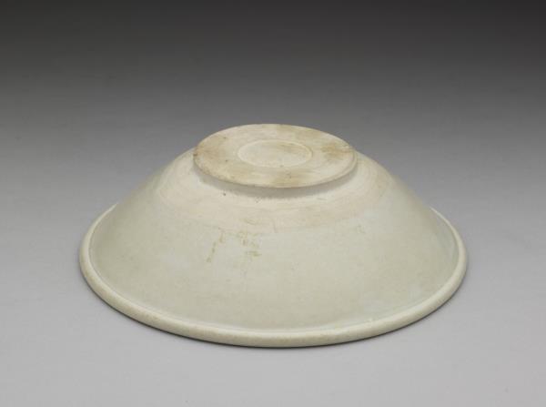 邢窯 白釉玉璧足茶碗