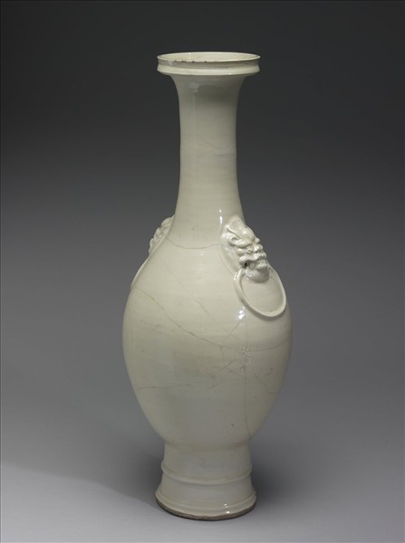 宿州窯 白瓷獸面銜環瓶