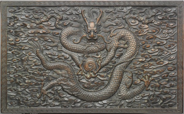 紫檀龍紋櫃多寶格